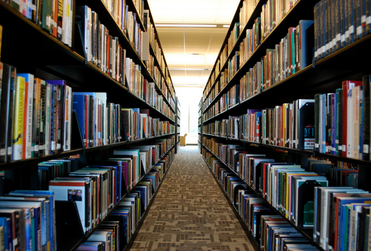 13 essential resources every literature student needs to use – Qwiklit